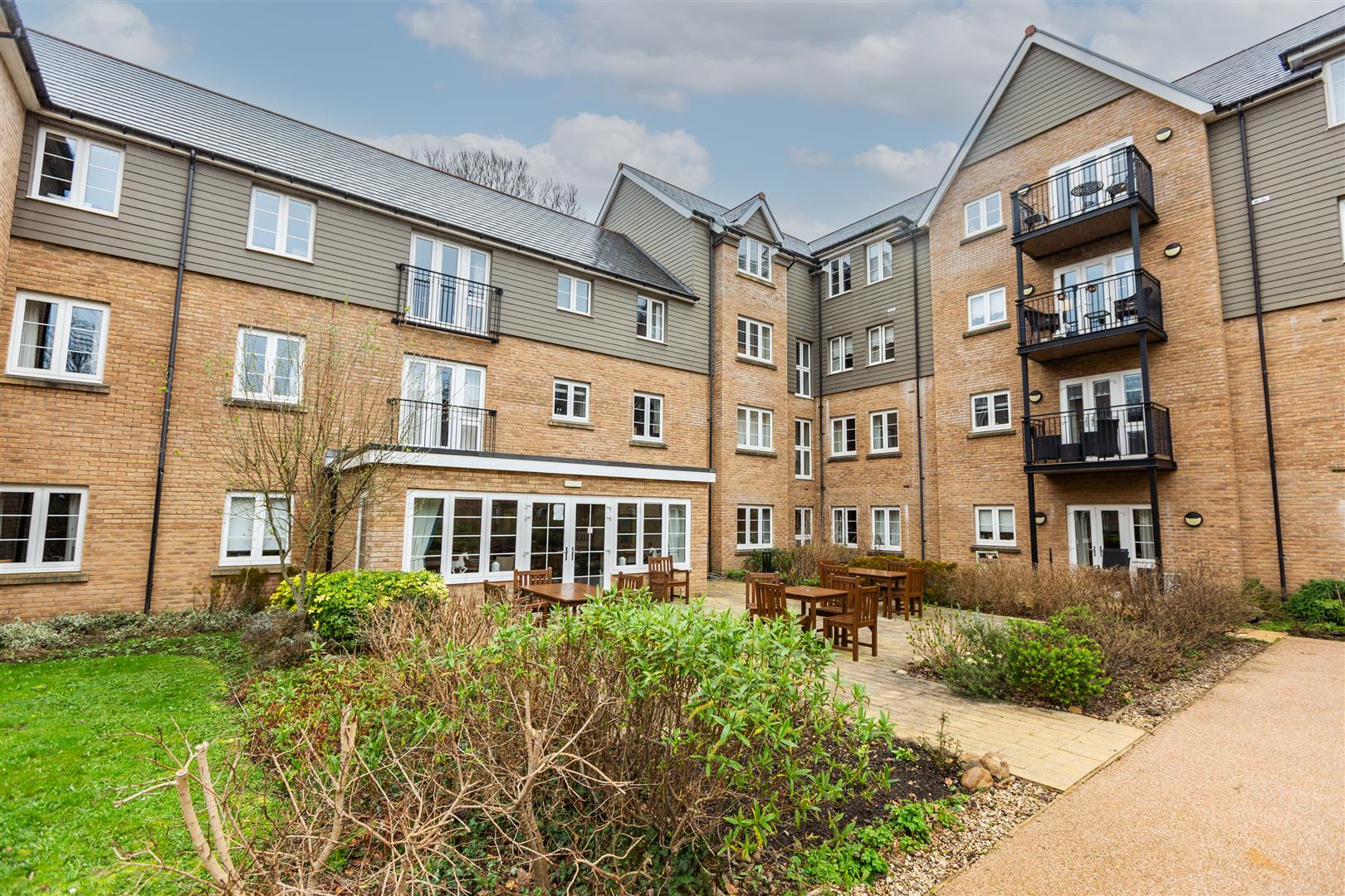 Gower Road, Sketty, Swansea, SA2 9BH